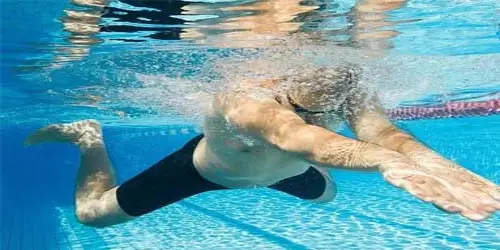 آموزش شنای قورباغه