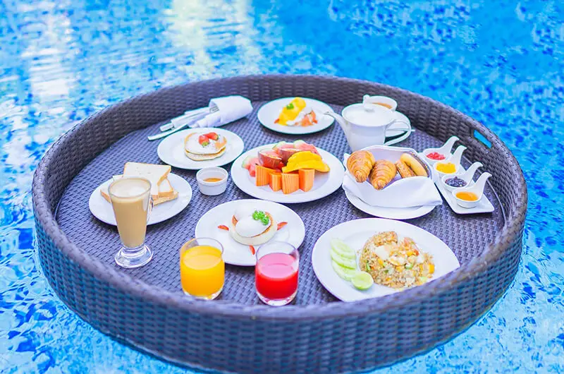تغذیه بعد از شنا برای لاغری